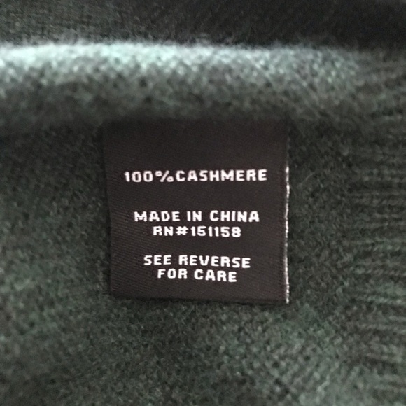 NWT 525 America Men Cashmere V-Neck Long Sleeve Sweater In Dark green SZ L - Picture 7 of 8